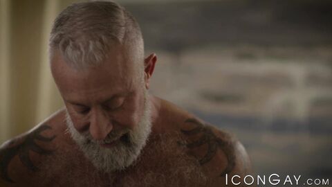 Tatted Zak Bishop lets his stepdaddy Lance Charger own his little ass