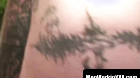MenWorkinXXX.com - Amateur dude with full body tattoos loves to masturbate hard inten