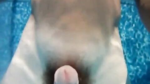 23 Massive Squirts: Amateur Underwater Adventure