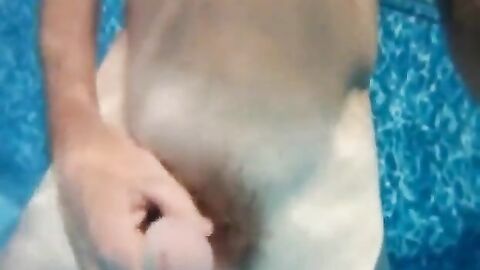 23 Massive Squirts: Amateur Underwater Adventure