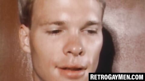 Athletic cock hungry homos devour dick in threesome