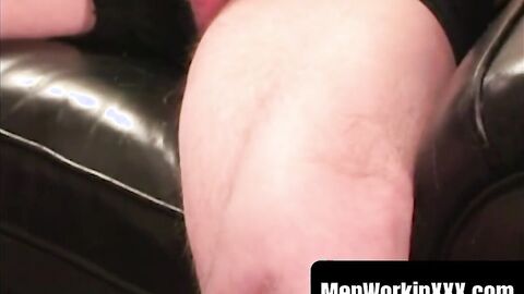 MenWorkinXXX.com - Old amateur man loves masturbating while we watch him intensely