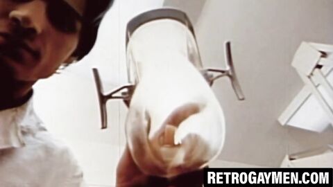Vintage stud strokes and drills dildo at the dentist's office