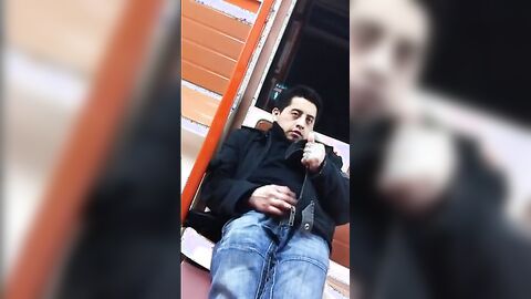 Big-Cock Str8 Guy Outdoor Play