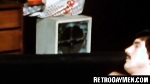 Muscular homos stroke before passionate bare fucking