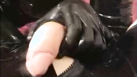 Rubber Blowjob Fun