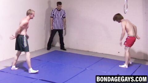 Slender young gays wrestle brutally before passionate fucking