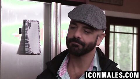 Stepdad Adam Russo destroys cute twink Derek Reed's hole