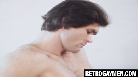 Classic gay man spreads for incredible anal pounding