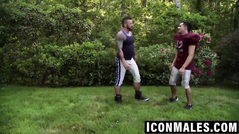 Athlete Hugh Hunter needs to dominate that perfect tight ass