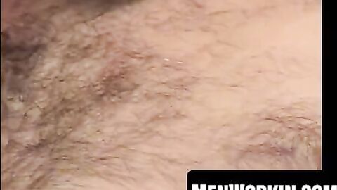 Chubby butt pirate loves jerking his thick schlong solo