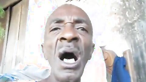 Big-Cock Daddy Plays Alone Outside