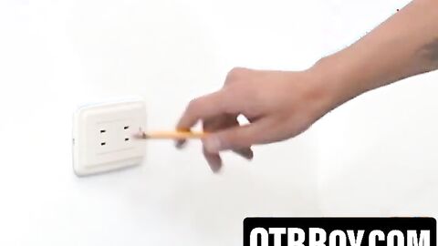 Latino twink rides dick like a pro and blasts cum