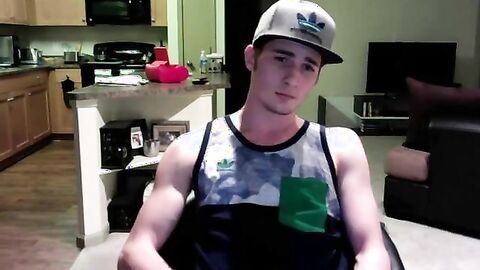 Twink Jerks Off on Webcam in His Apartment