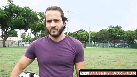 SayUncleNetwork.com - Latino athlete turned gay after bareback fucking and facia