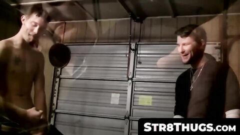 Str8Thugs.com - Amateur buddies' mutual dick stroking and cum blasting session