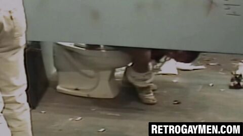 Horny Gene Lamar and Damien Michaels rim and drill ass raw