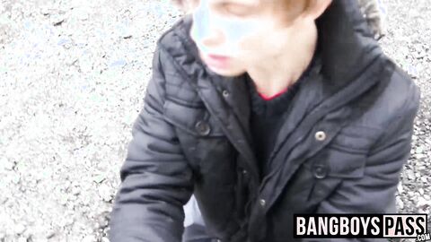 Broke guy gets cash for sucking my dick and letting me screw his ass