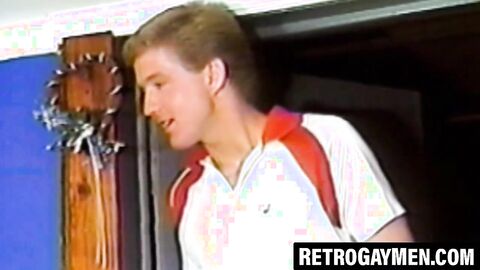 Vintage blowjobs and handjobs with eager horny studs