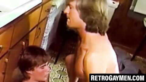 Classic gay porn with kitchen fucking between hunks