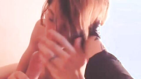 Emo Twink Crossdresser Blows Amateur Cock