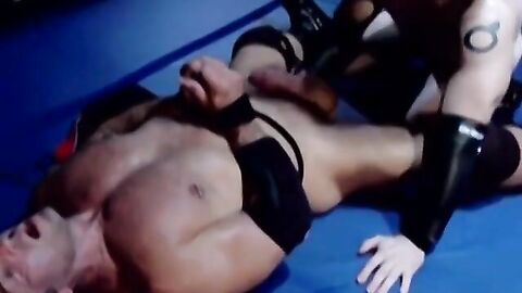 Bryce Pierce and Rojer Beaumont suck each others fat cocks