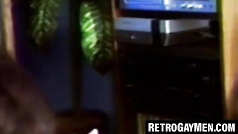 Handsome homos spitroasted bareback with enthusiasm