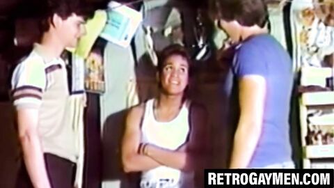 Retro gay threesome with armpit worship and cocksucking