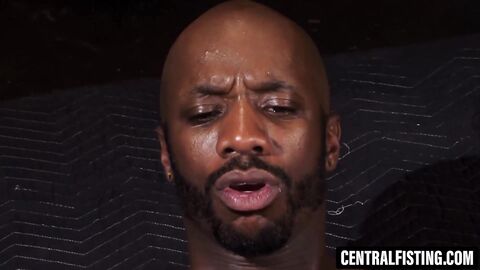 CentralFisting.com - Race screams with Byron's dildo fucking