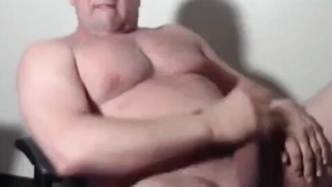 Muscular Daddy Bear Self Facial