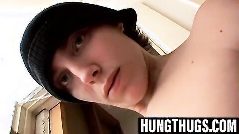 Horny Blinx gets down to business in solo jackoff