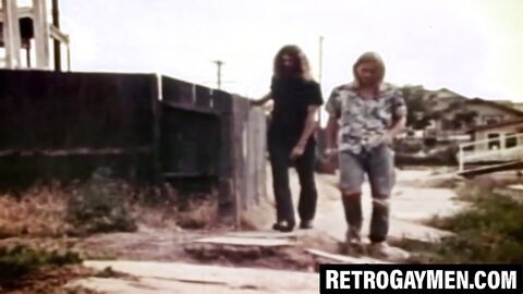 Hairy men make each other cum through mutual sucking