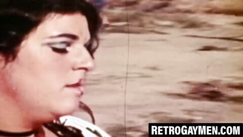 Hairy men make each other cum through mutual sucking