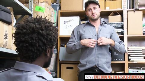 SayUncleNetwork.com - Tattooed hunk riding officerâs massive black cock with raw pa