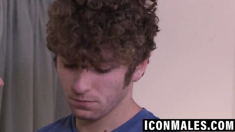 Sexy twink screams as fit hunk destroys his tight ass