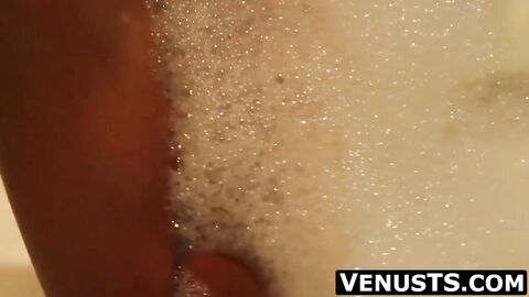 Venus Lux's hot solo showcasing her sexy body