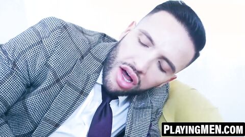 PlayingMen.com - Detective Donato Reyes and Pol Prince's sofa flip flop fucking