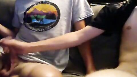 Gay Oral First time blowjob try and kissing - Fresh HD Scene