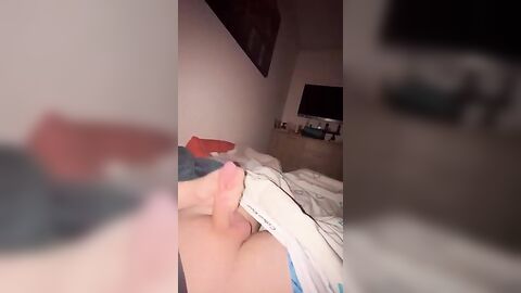 Gay Solo Shaven Chubby Uncut Jerk & Cum - Fresh HD Scene