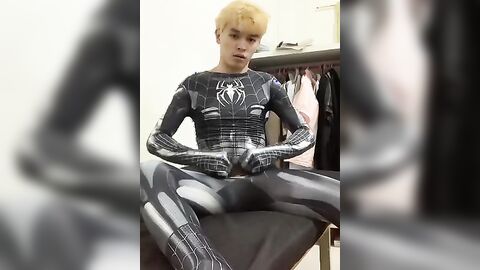Gay Solo Asian Spider Noir Wank & Cum - Fresh HD Scene