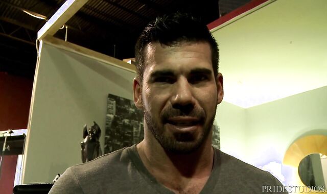 MenOver30.com - Benjamin Bronx great pummeling in backstage