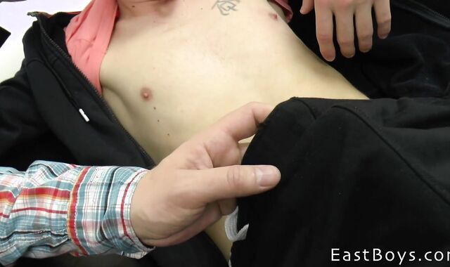East Folks: Jay Gloss rubdown