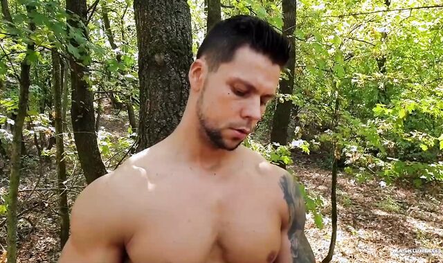 Maskurbate: Angelo Godshack got plumbed rigid