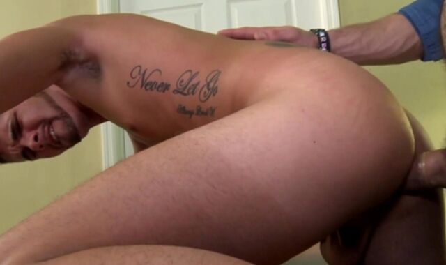 ExtraBigDicks.com: Romp among fur covered caucasian homo Kayden Smith