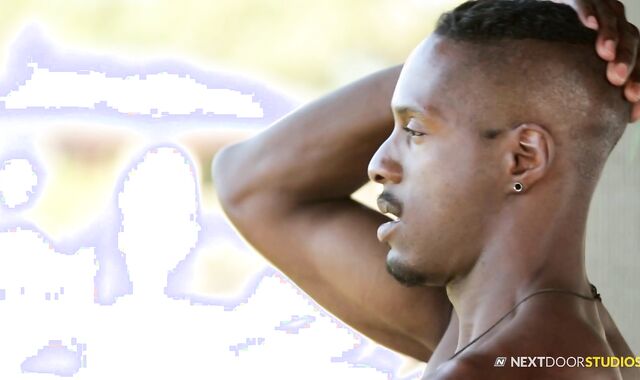 NextDoorStudios - Derek jerking outdoors