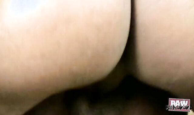 Remy Mars bonks Twister