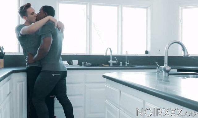 Kinky muscular jock Jackson moans during interracial bang