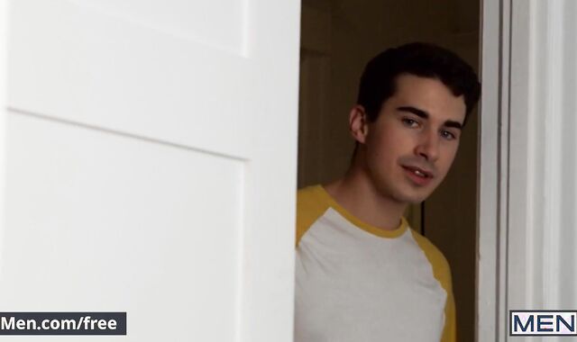 Men - Jake Nobello Sucks His Stepdad's Darenger Dick & Goes To Other Room To Fuck Marco Bianchi