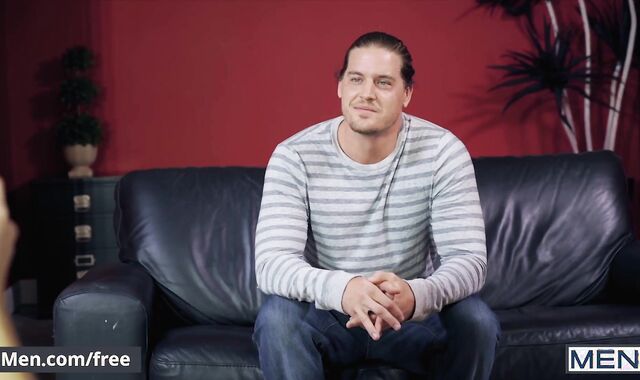 Mencom - Power bottem fucked by nerdy twink - Kip Johnson, Will Braun