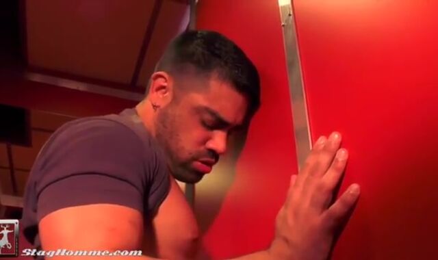 naked Glory - Wagner Victoria And Damien Crosse